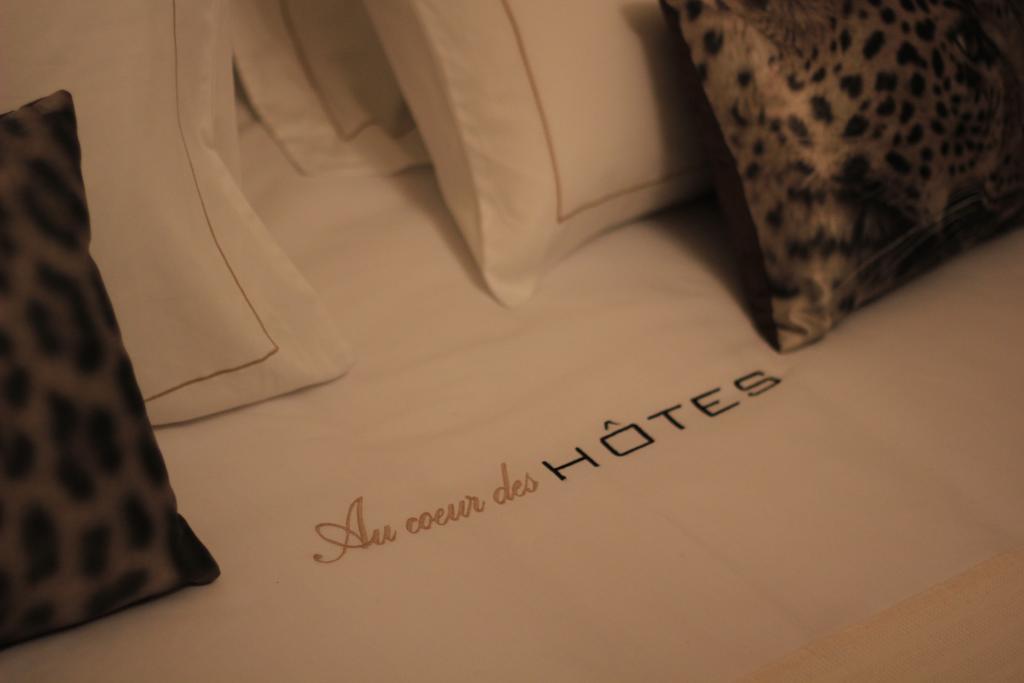Au Coeur Des Hotes